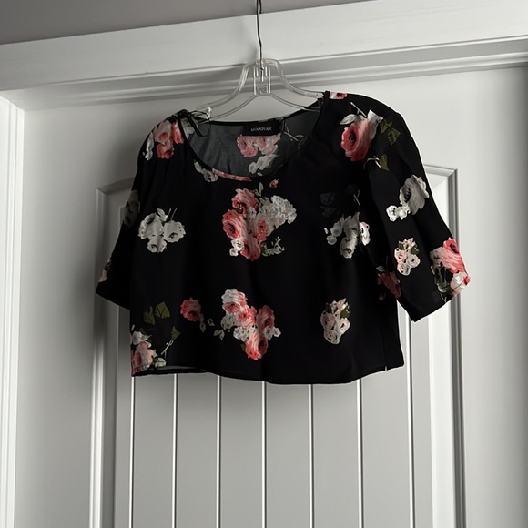 MINKPINK Coordinating Set - Picture 4 of 4